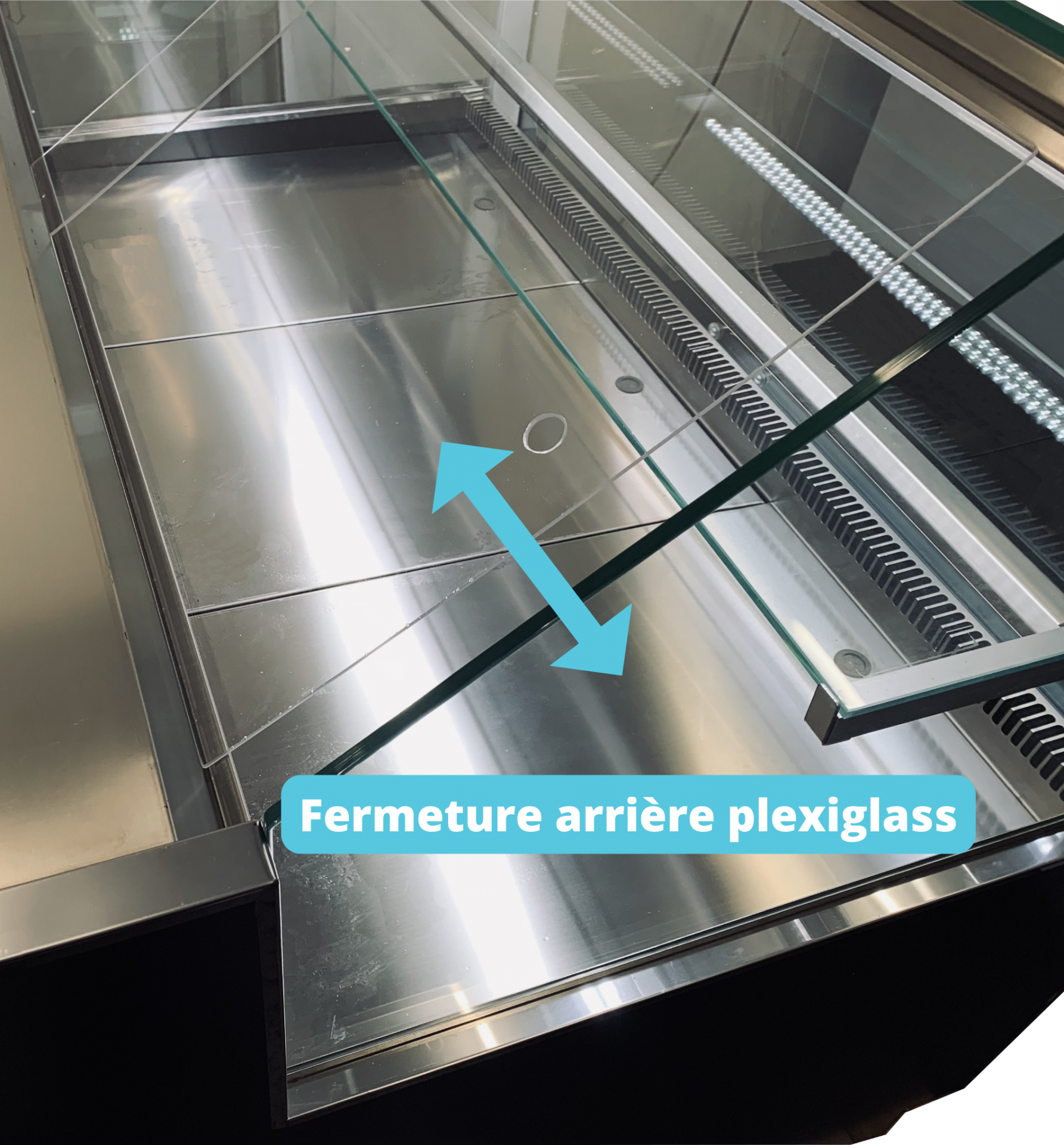 Fermeture arriere plexiglass